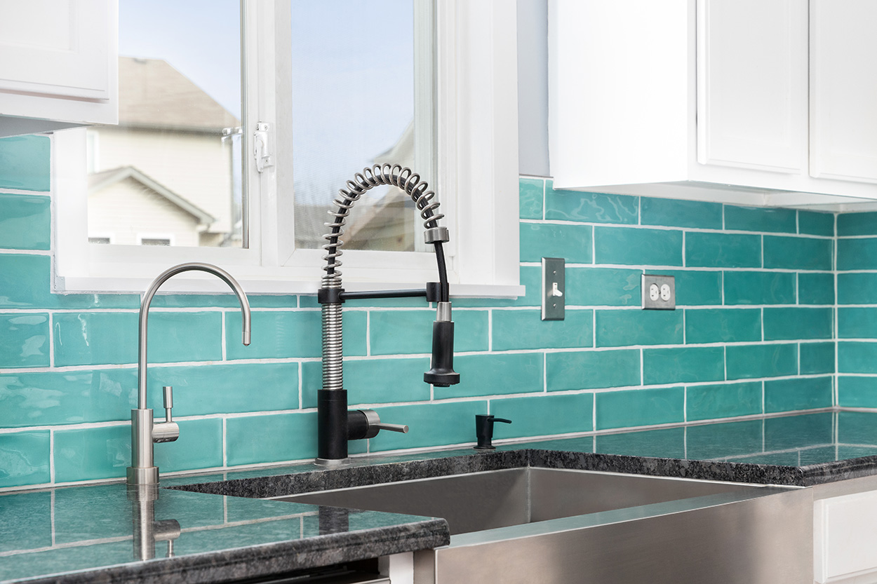 kitchen tile sample picture